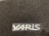 Kit 4 Tapis de sol Auto pour TOYOTA YARIS IV THERMIQUE/HYBRID depuis 2020, avec sigle YARIS, moquette noire et clips, Neuf