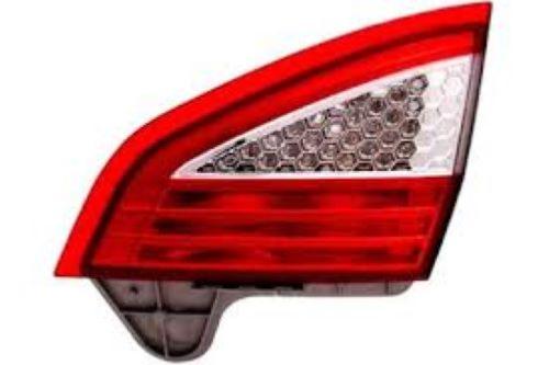 Feu arrière droit pour FORD MONDEO III phase 1 2007-2010, Mod. Hella, 5 portes, intérieure, Neuf
