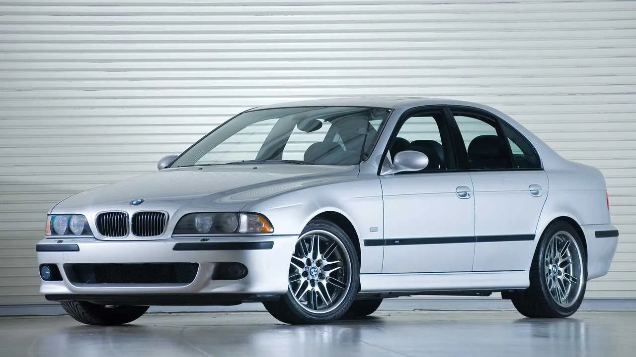 Pièces de carrosserie pour BMW Serie 5 E39 1995 1996 1997 1998 1999 2000 2001 2002 2003
