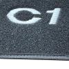 Kit 4 Tapis de sol Auto pour CITROEN C1 de 2005 à 2014, avec sigle C1, moquette noire et clips, Neuf