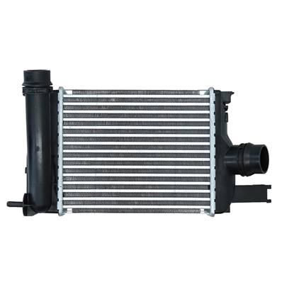 Intercooler pour DACIA SANDERO II ph.1 2012-2016, OEM: 144963014R, Neuf