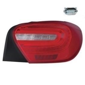 Feu arrière droit à led pour MERCEDES (W176) CLASSE A 2012-2015, incolore rouge, connecteur ovale, Neuf