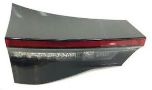 Feu arrière gauche intérieur pour TOYOTA YARIS CROSS depuis 2020, LED, VALEO, Neuf